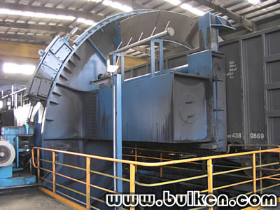 ��Ͷ�����۷�����ϵͳ֮������